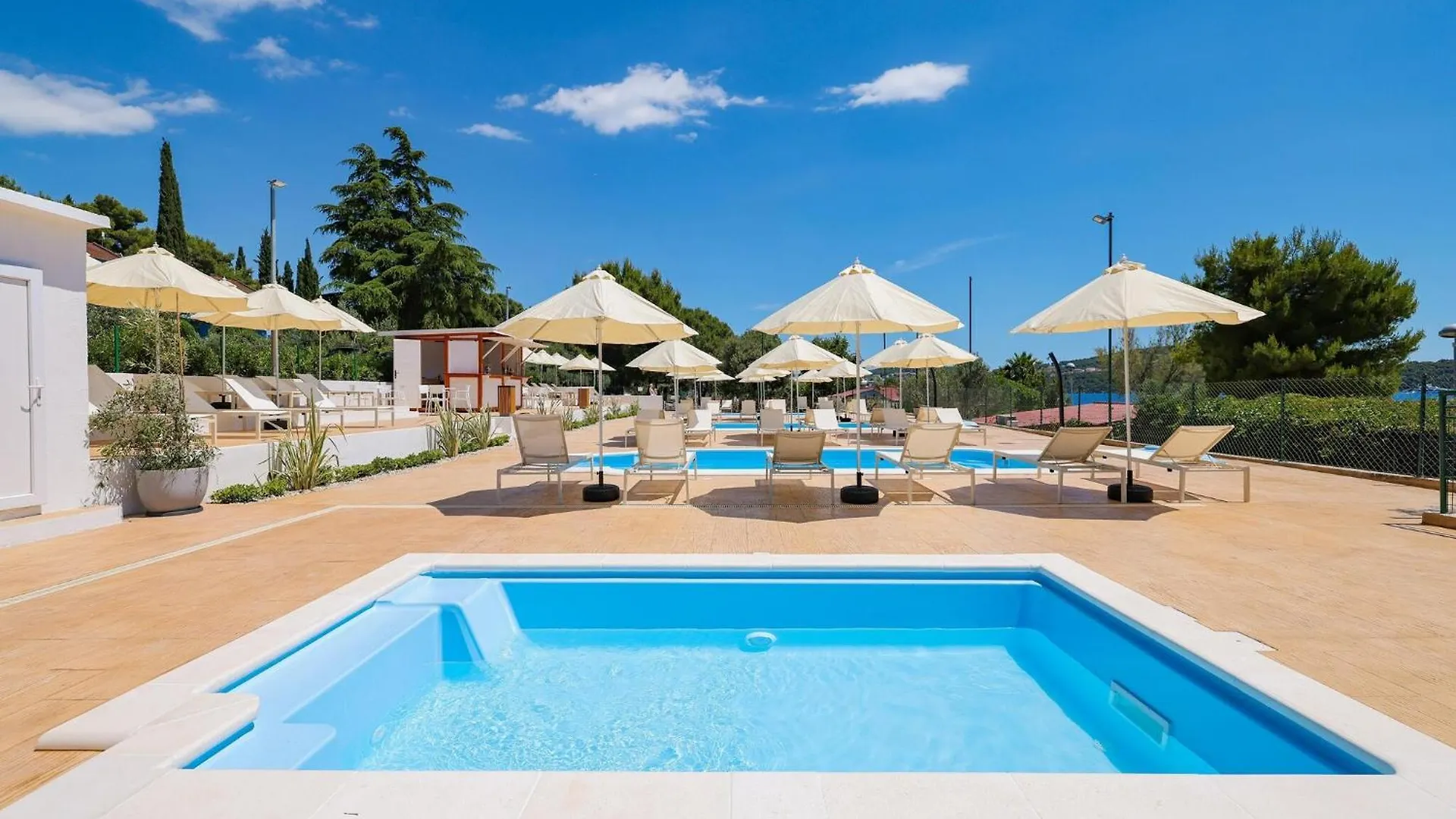 Apartments Medena In Seget Donji, Trogir With Pools