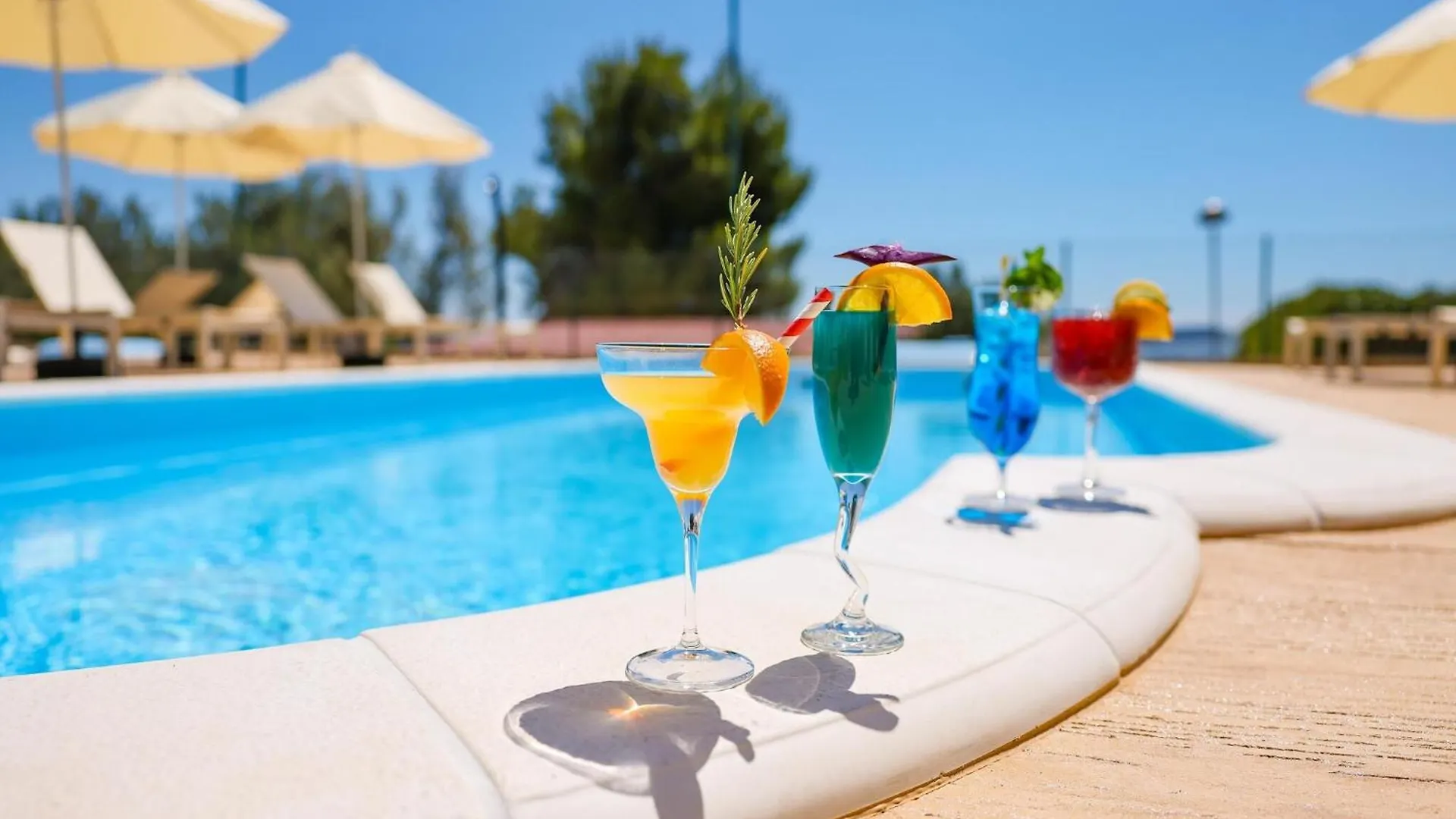 Apartments Medena In Seget Donji, Trogir With Pools