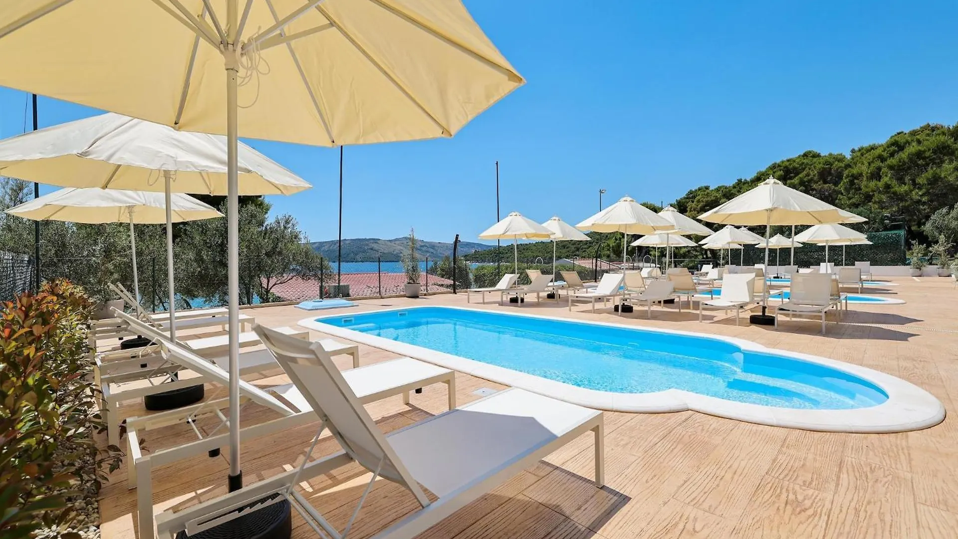 Apartments Medena In Seget Donji, Trogir With Pools